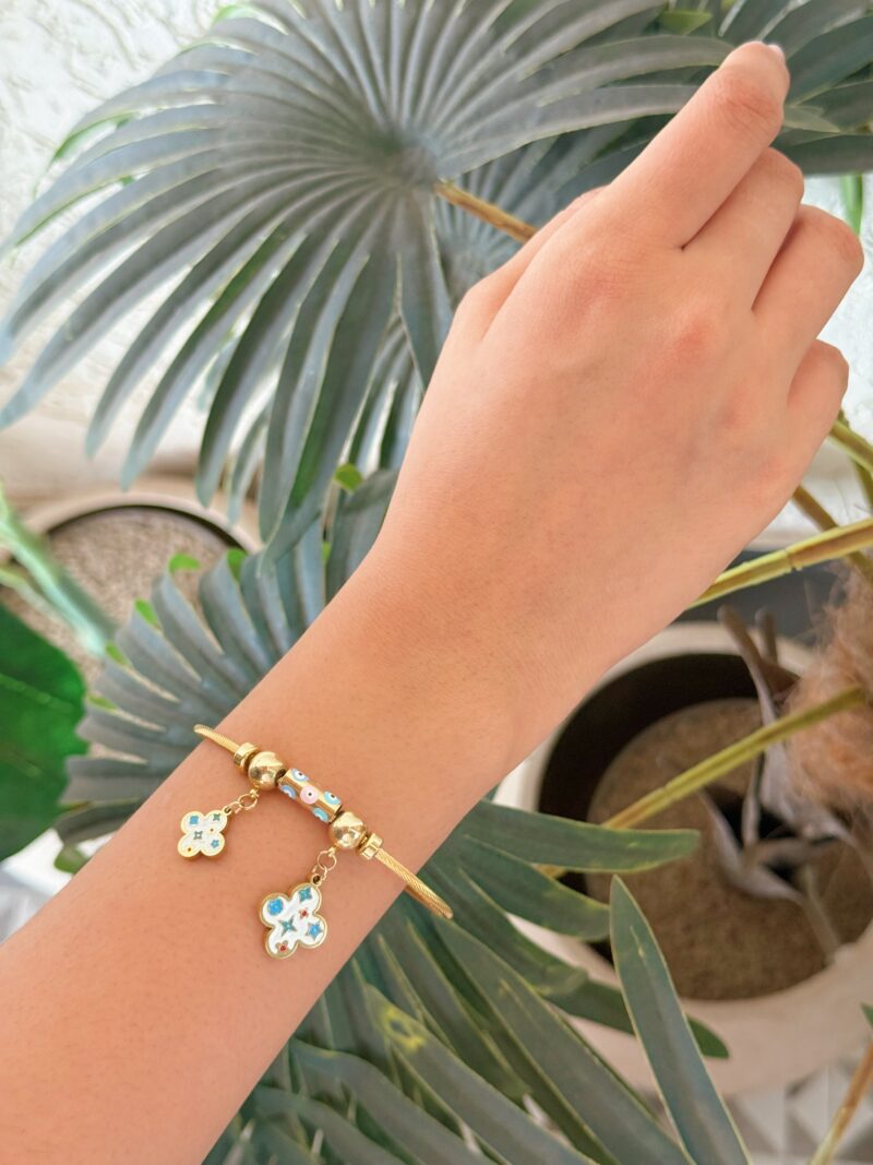Evil Eye clover Bracelet - Image 2