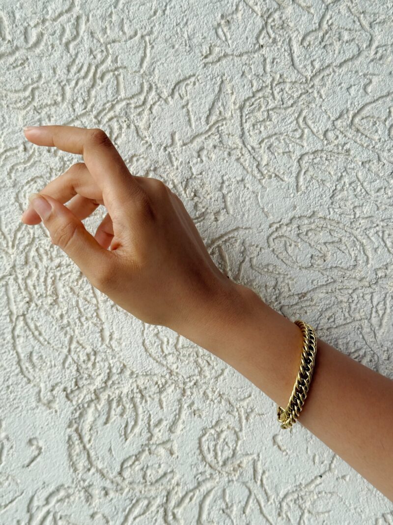 Thick Chain Bracelet - Image 2