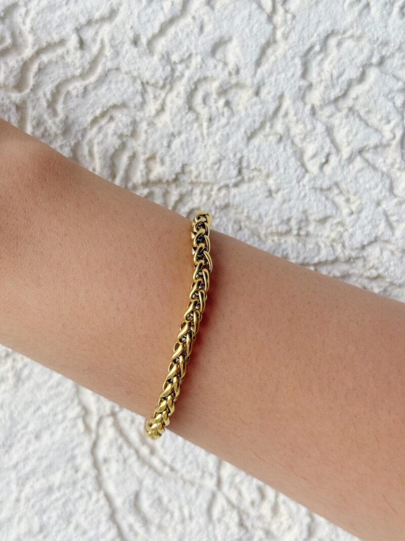Tangled Bracelet
