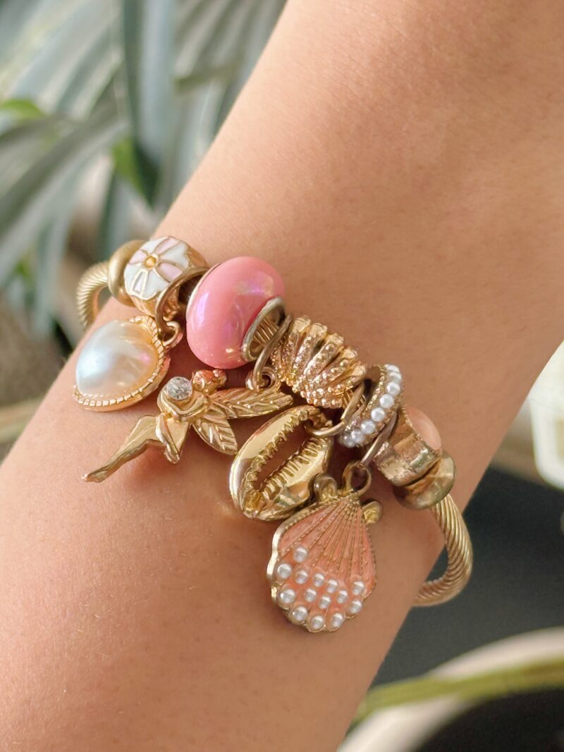 Shell Charm Bracelet - Image 2
